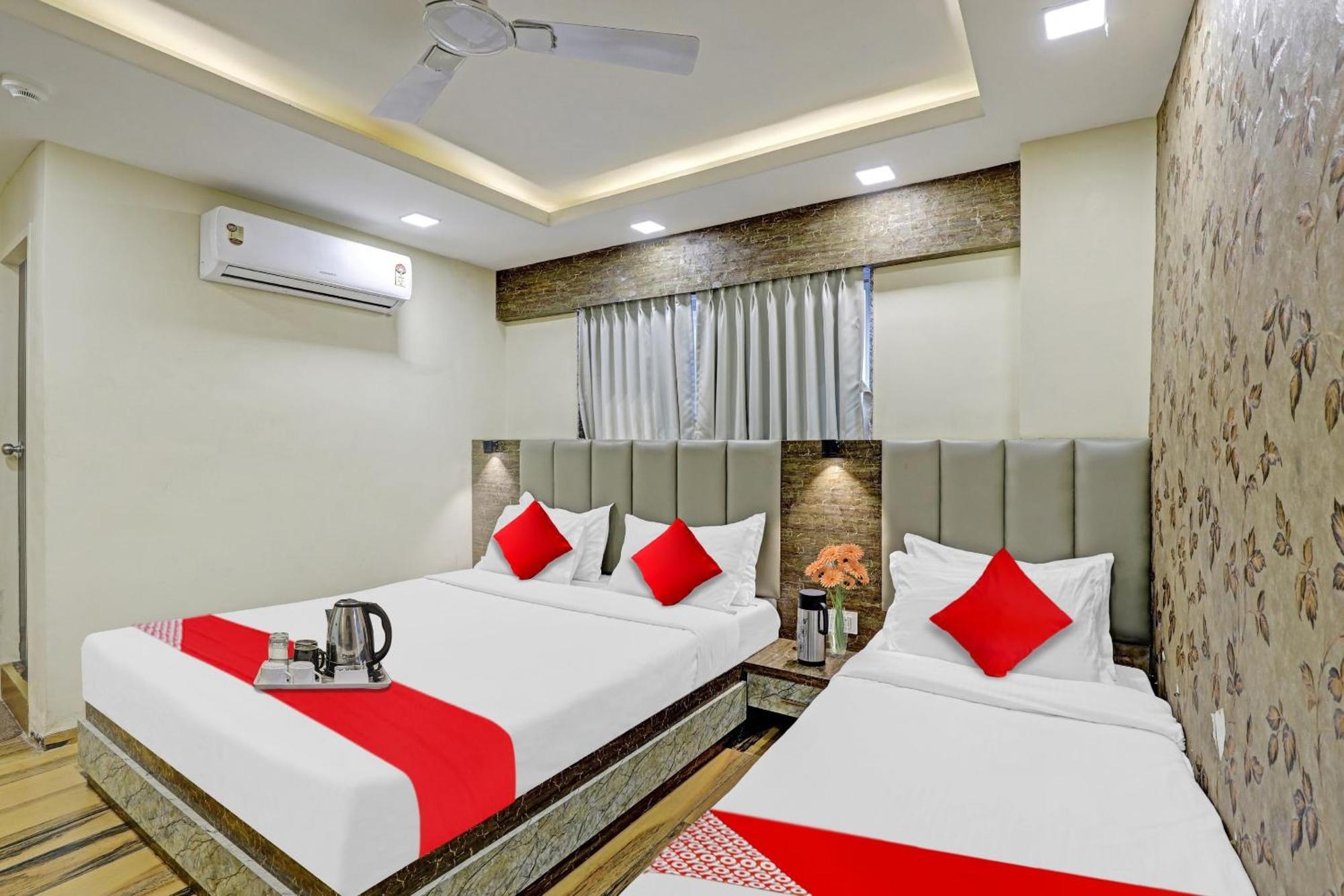 Collection O Hotel Raj Palace Vadodara Exterior photo