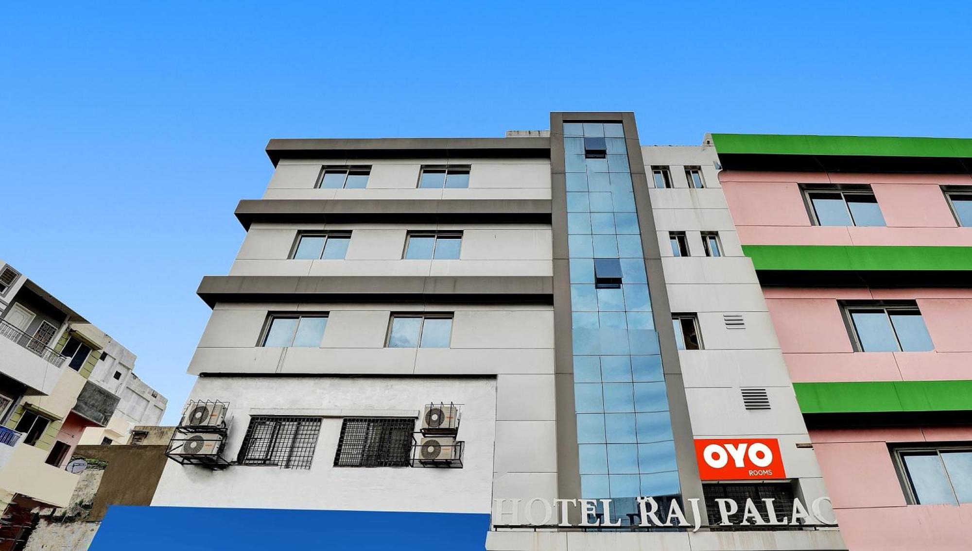 Collection O Hotel Raj Palace Vadodara Exterior photo