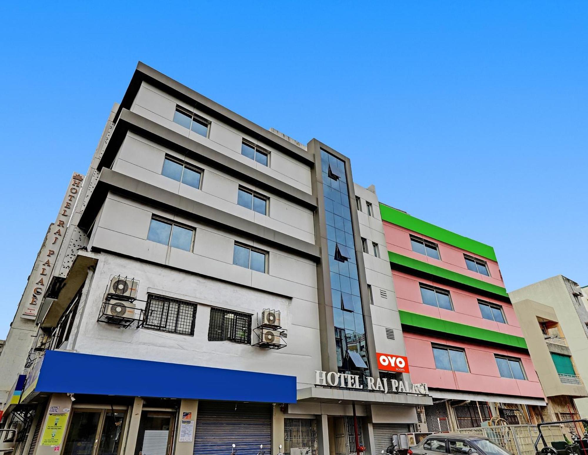 Collection O Hotel Raj Palace Vadodara Exterior photo